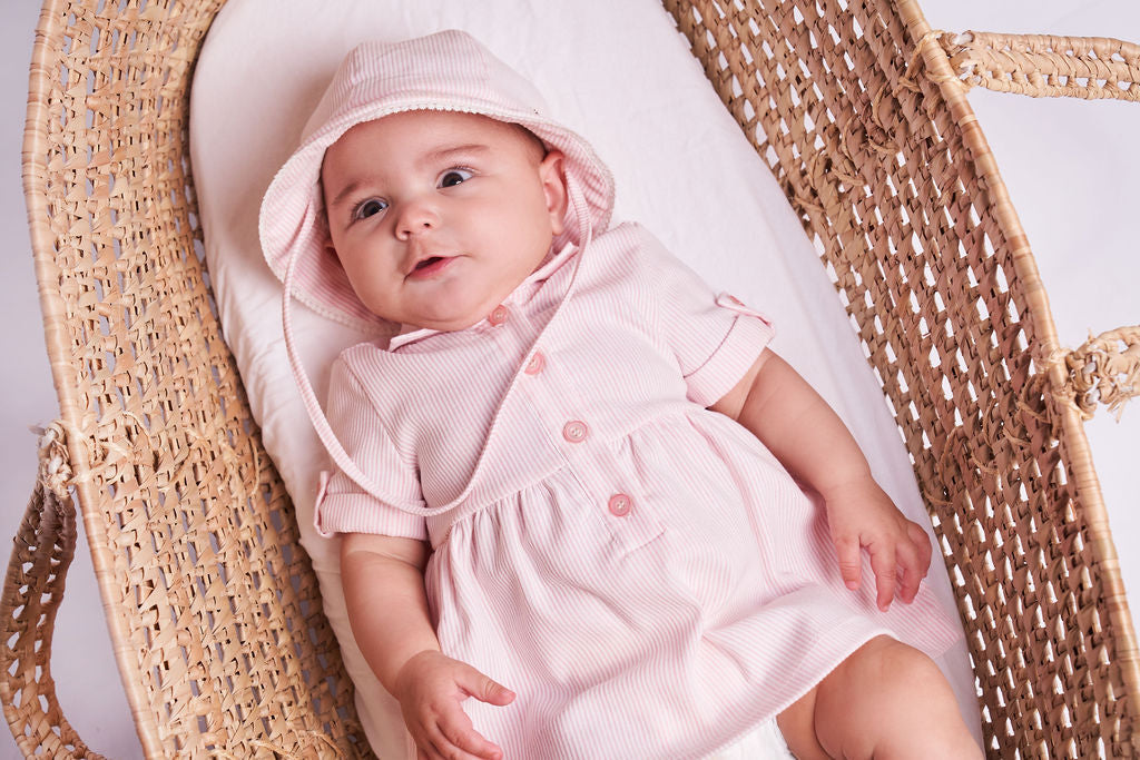 Wat trek je je baby aan bij warm zomerweer?