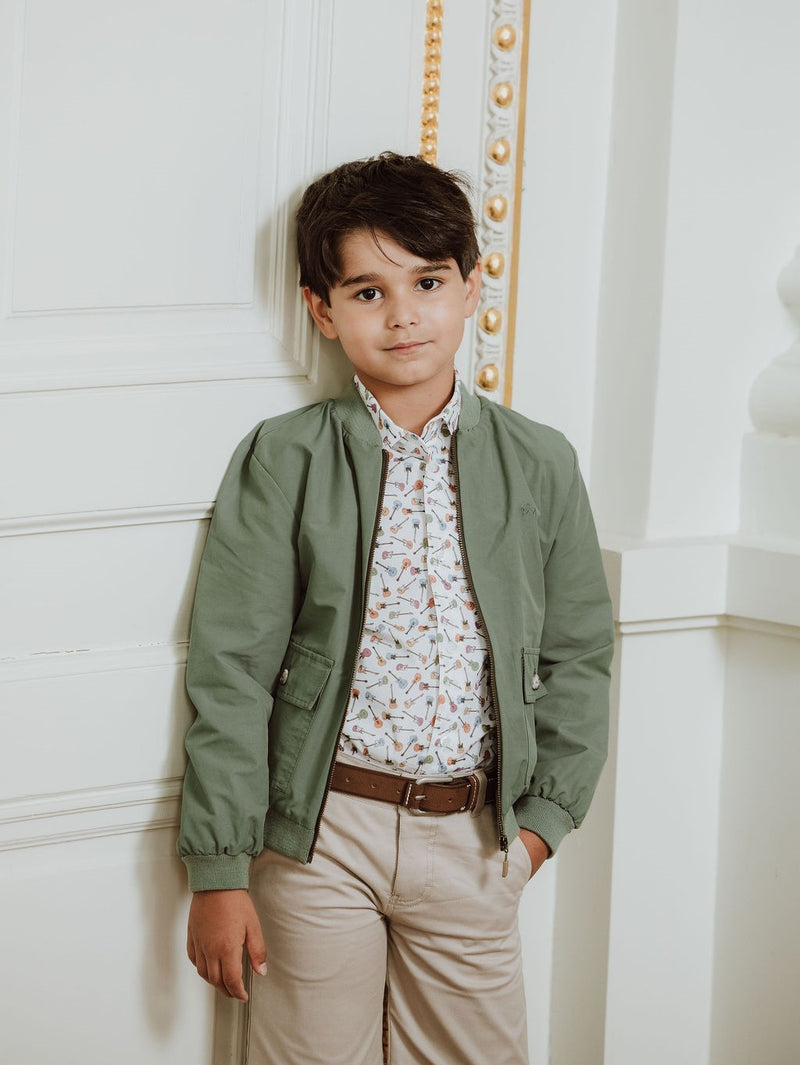 Kaki bomber & beige bermuda