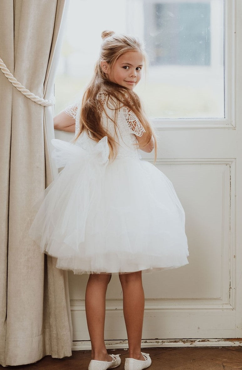 Witte tule jurk met strik